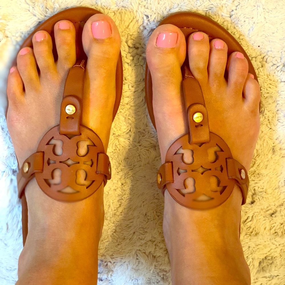 Tory Burch 7.5
Miller sandal